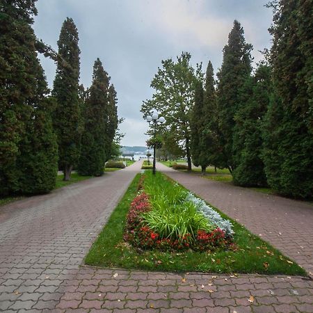 Mragowo Dwupoziomowy Apartament Indygo 85M2 Z Widokiem Na Jezioro Luaran gambar