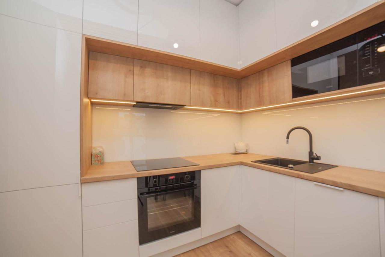 Mragowo Dwupoziomowy Apartament Indygo 85M2 Z Widokiem Na Jezioro Luaran gambar