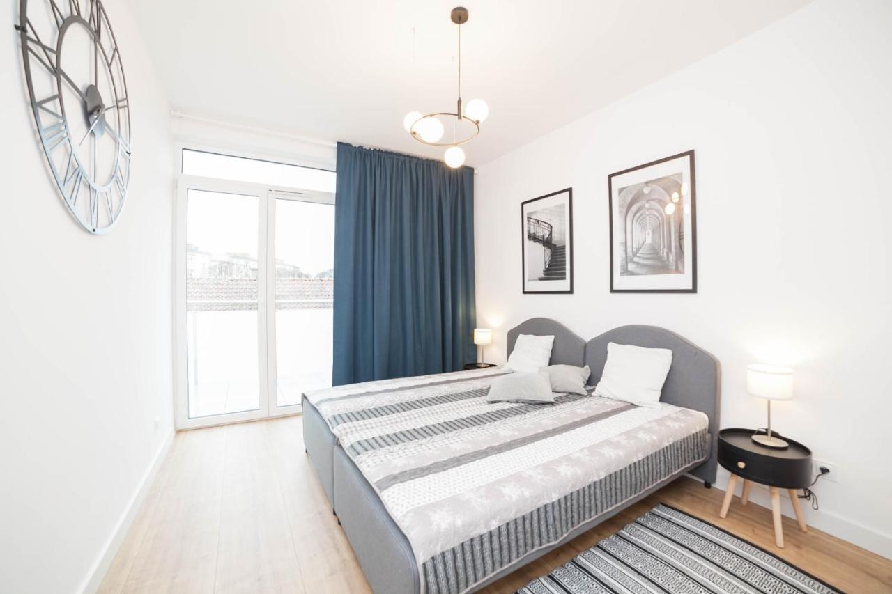 Mragowo Dwupoziomowy Apartament Indygo 85M2 Z Widokiem Na Jezioro Luaran gambar